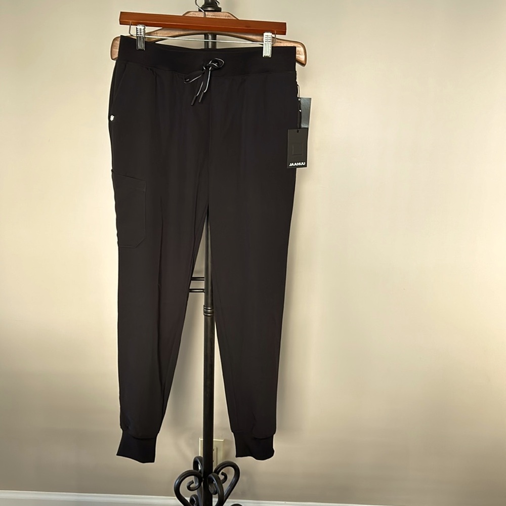 JAANUU SLIM SCRUB JOGGER PANTS